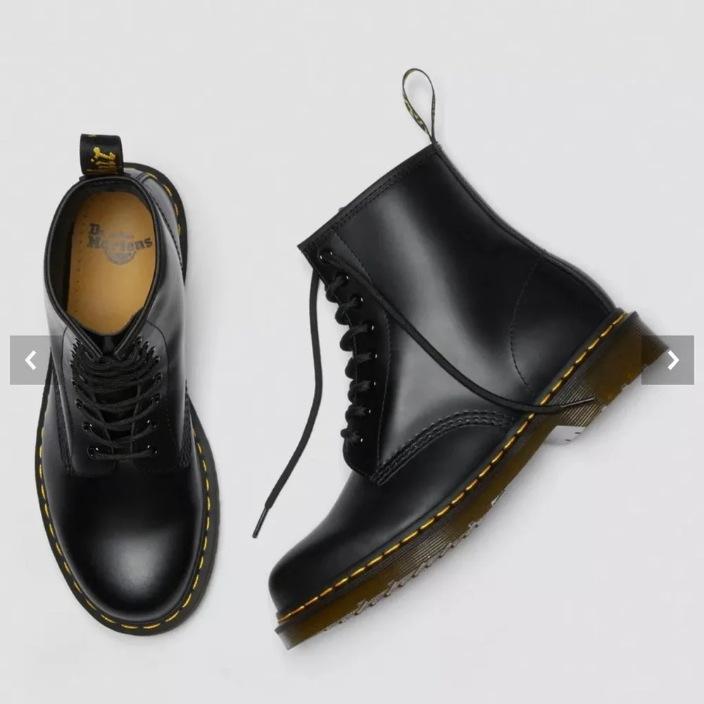 NWT Classic Black Leather Smooth Leather Lace Up Boots Sz US 7